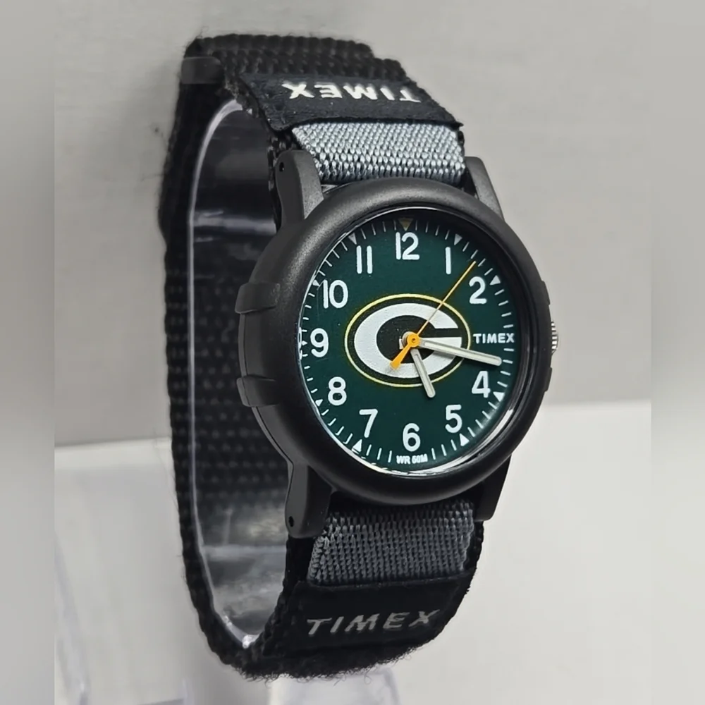 Timex Green Bay Packers Watch Mens NFL 39mm Nylon Band Football New Battery